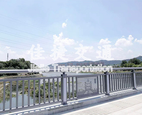桥梁护栏